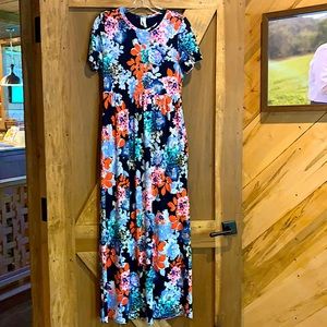 Floral print maxi dress